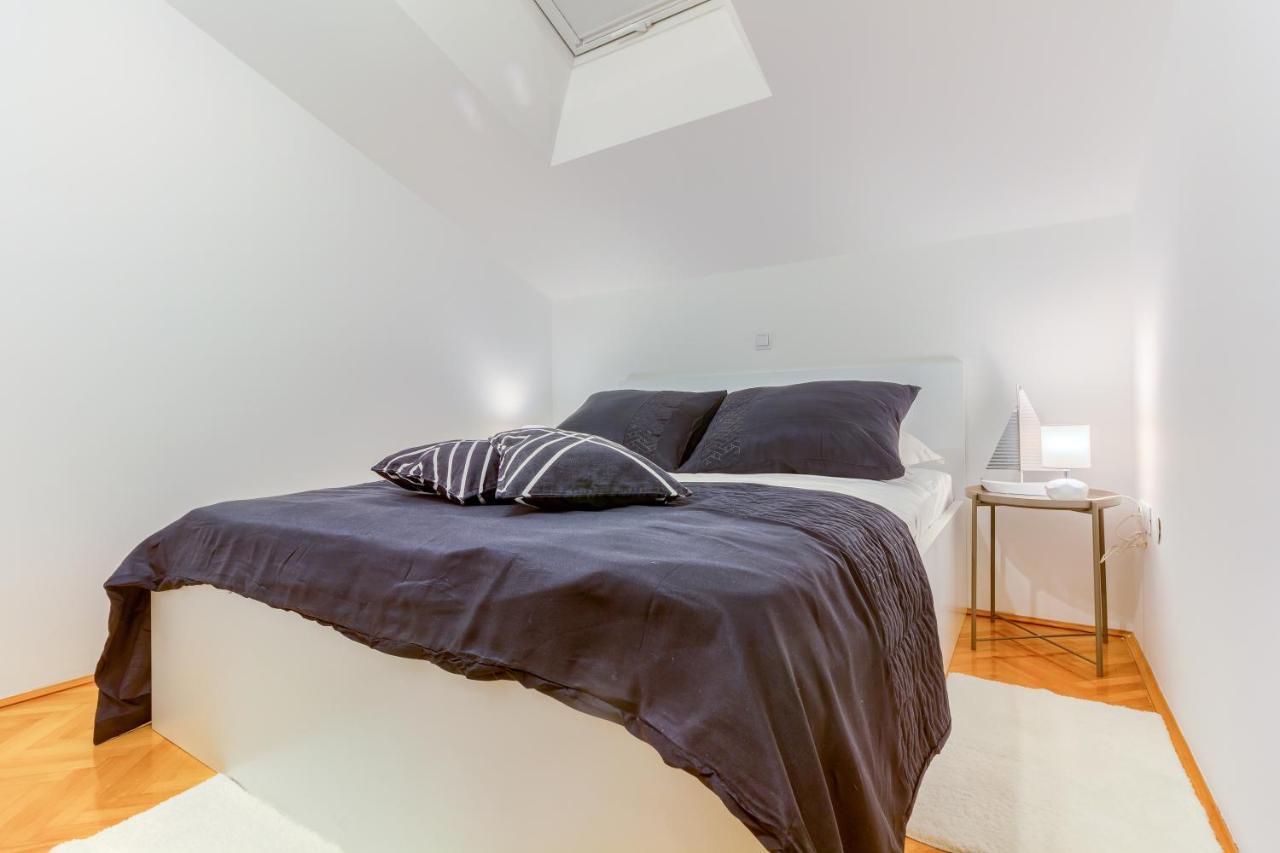 Omis Wind Rose Apartment Exterior photo