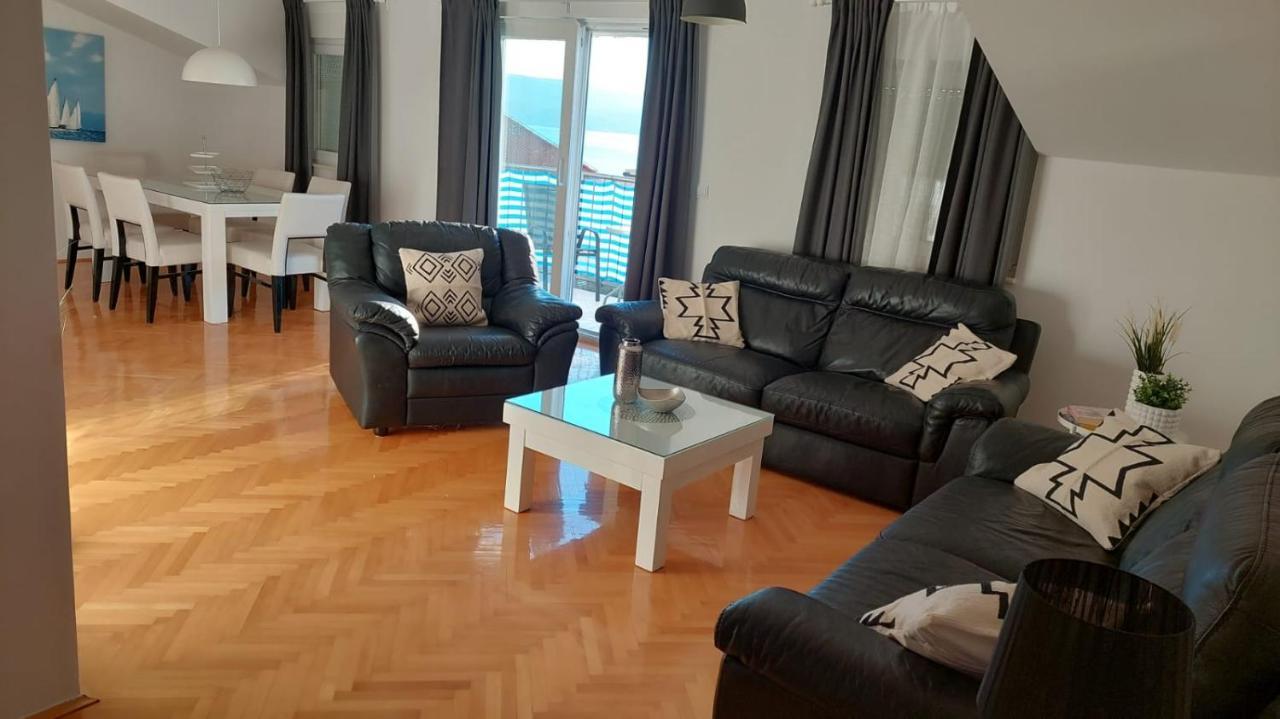 Omis Wind Rose Apartment Exterior photo